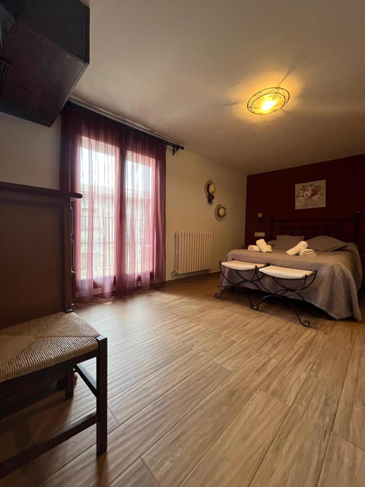 Fonda Carrera Maison d'hôtes Labuerda